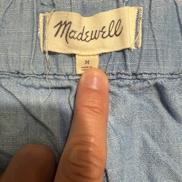 Madewell Blue Jean Shorts Elastic Waist Relaxed Fit w pockets - Picture 3 of 3
